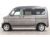 このお車はホンダ純正光脱臭・抗菌加工を納車前に致します。光触媒消臭は光触媒と銀イオンにより消臭とウイルス除菌や抗菌効果のダブル効果で車内を快適に保ちます。
