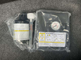 ラゲッジ下にタイヤパンク修理剤が収納されています!