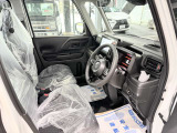 自家用自動車のみならず事業用の商用車も取り扱っておりますので何なりとお申し付け下さい!