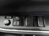 全席オートパワーウィンドウ☆窓の全閉全開が自動で出来るので便利ですよ♪