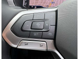 アダプティブクルーズコントロールACC+トラベルアシスト搭載。高速道路でのレーンキープや前走車との車間維持をアシストし、長距離ドライブをより快適にします。