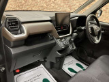 ■POINT■車のことがよくわからない...そんな方でも大丈夫です!知識豊富なスタッフが丁寧に説明させていただきます。