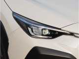 LEDヘッドライトです。しかもハンドルを切った方向にライトが動くステアリング連動ヘッドランプ付です!