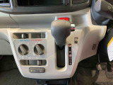 ご覧いただきありがとうございます!安心保証付きの展示車を多数揃えておりますのでお気軽にお尋ねください。
