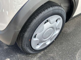 ☆お車についた傷やヘコミ、事故の修理もハヤシにお任せください。自社鈑金工場で修理ができますの安心です☆