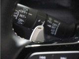 ◆パドルシフト装備◆オートマチック車でもミッション車のようなフィーリングを楽しめます。エンジンブレーキを使いたい時に役立ちます。