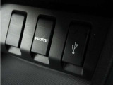 ◆HDMI入力端子、USB入力端子◆使いやすい場所に装備されています。