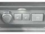 シートヒーター付きです。冬場の強い味方です。あったら嬉しい装備ですね!