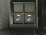 【運転席/助手席シートヒーター装備】 座面と背面を温め、寒い日のドライブを快適にします。