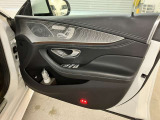 お気軽にお問い合わせください。Tel:075-325-0440 Mobile:070-2313-8676  中古車担当:時女まで