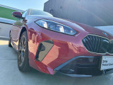 BMWのオートライトは積極的にライトをつけることにより、自車の存在を周囲に向けアピールいたします。それは安全性への配慮でもあります。