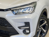 【シーケンシャルターンランプ付きLEDヘッドライト】人気の『流れるウィンカー』付きのLEDヘッドライトを装備♪高級感はもちろん、点灯時は存在感たっぷりで他車からも認識されやすく安心です。