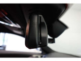 自動防眩機能を備えたルームミラー。ETC車載器を搭載しておりスタイリッシュかつ機能性を兼ね備えております。まずは、お電話等でお気軽にお問い合わせくださいませ。 0078-6002-582225 BPS姫里へ