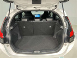 カスタマイズカーを中心に、人気車種を常時60台以上展示中!U-BASE湘南0466-46-7511 藤沢市湘南台7-26-1