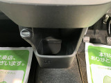 エンジンオイル、オイルエレメント、ワイパーゴム交換。その他バッテリーやベルト類など点検の上、必要な場合には交換してお渡します。