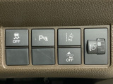 ヘッドライトレベリング機能で、重い荷物を積んだ時の光軸調整ができます。