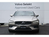 V60 アルティメット B4 ダーク エディション 