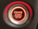 定期点検パック「まかせチャオ」は法定点検や車検に加え、Hondaが推奨する点検・整備、エンジンオイル交換等をパックしています。Honda車を知り尽くしたプロによる半年ごとのチェックいたします。