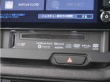 【DVD】DVD再生可能です。お好きな映画、ドラマ、アニメを車内でお楽しみください。