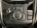 ブレーキペダルから足を離しても、停止状態を維持するオートホールド!信号待ちや渋滞中などにブレーキペダルを踏み続ける必要がなく、足の疲れを軽減してくれます。