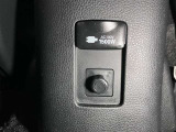 停電などの非常時には電源としても使える100V/1500Wコンセントを車内に設置。電気製品にも対応し、普段使いにもアウトドアでも大活躍!