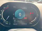 視認性に優れたデジタルスピードメーター