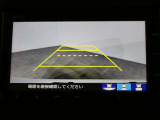 リアカメラ付きで後退時も安心です。