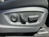 運転席8WAY電動シート