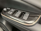 もちろん、パワーウィンドウも付いています♪ワンタッチで窓の開閉が可能です。