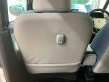 お車乗り換えの際には自動車保険も見直してみませんか?次のお車に合わせた最適なプランをご提案させていただきます。お車のメンテも保険もお任せください。