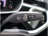 Audi正規ディーラーが高品質をお約束。高度な訓練・教育を受けたAudi専任メカニックが、100項目にもおよぶ精密な点検を実施いたします。すべてをクリアしたAudi車だけが、あなたのお手元に届けられるのです。