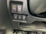 その他運転席回りのスイッチ類です。
