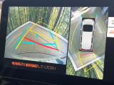 【パノラミックビューモニター】専用のカメラにより、上から見下ろしたような視点で360度クルマの周囲を確認することができます☆死角部分も確認しやすく、狭い場所での切り返しや駐車もスムーズに行えます。