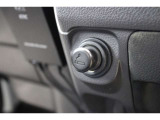 シガーソケットが付いているので、車から電源を取ることが出来ます!