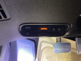 【ETC車載器】高速道路の料金所を、止まらずスムーズに通過。小銭を用意する手間も、窓を開けるわずらわしさもありません。遠出をグッと身近にしてくれる快適ドライブの必須アイテムです。