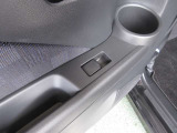 左リヤドアパワーウインドスイッチです。