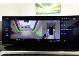 クルマの頭脳ともいえる、管理システム、iDrive。ナビだけではなく、オーディオ操作や車両情報の表示などをコントロールできます。便利さと安全性の向上にも繋がっています。