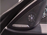 緊急時にはこちらのSOSボタンで24時間365日 BMWヘルプデスク直通コール!