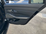 BMWを熟知したメカニックによる100項目の点検・整備を行います。不具合箇所、交換時期に達している部品に関しましては、全て当社負担で交換してからのご納車となります