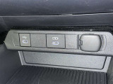 シガーソケット用の充電器が使用可能です!