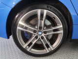 BMWならではの卓越した走りを支えるホイールと足回りです!