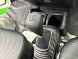 クラッチスタートシステム5速ミッション車で誤発進を防止。