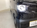 【LEDヘッドライト】ディスチャージヘッドライト(HID)と同等の明るさで、夜道や雨天走行が明るく視界良好!!