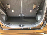 荷室空間も広く、シートアレンジもできるので使い分けできます。
