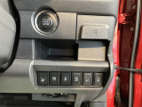 お客様のご要望に合わせ、点検・車検の案内やその後の調子伺いなど、メール・コールセンター・担当スタッフがもれなく行います!