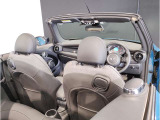 ご納車後も最寄りのMINI正規ディーラーにてアフターサービスが可能です。お問合せ・詳細はMINI NEXT 三宮店  お問い合わせ:078-803-3298 までお気軽にお問合せ下さいませ。