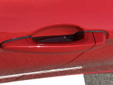 車両の詳細、ご質問につきましては、営業スタッフまでお気軽にご連絡下さいませ。遠方のお客様には実車の詳細動画送信も承ります。お問合せをお待ち致しております。