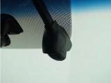 ◆ドライブレコーダー◆映像・音声などを記録する自動車用の装置です。 もしもの事故の際の記録はもちろん、旅行の際の思い出としてドライブの映像を楽しむことができます。