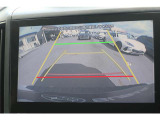 バック時カメラの映像が表示されます