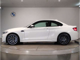 【拘りのFR】BMWが多く採用するFR車。ダイレクトでスポーティな加速感・シャープなハンドリングを実現。縦置きエンジンレイアウトにより、フラットで上質な乗り味です。